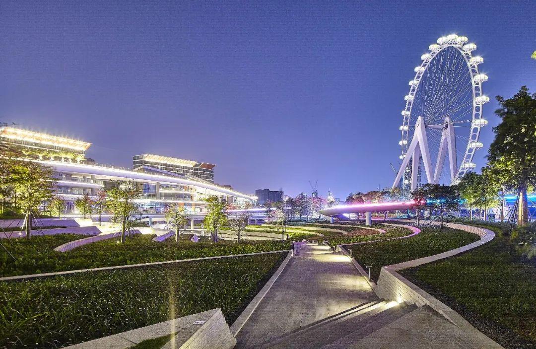 新地标在宝安崛起!"湾区之光"摩天轮启用迎客