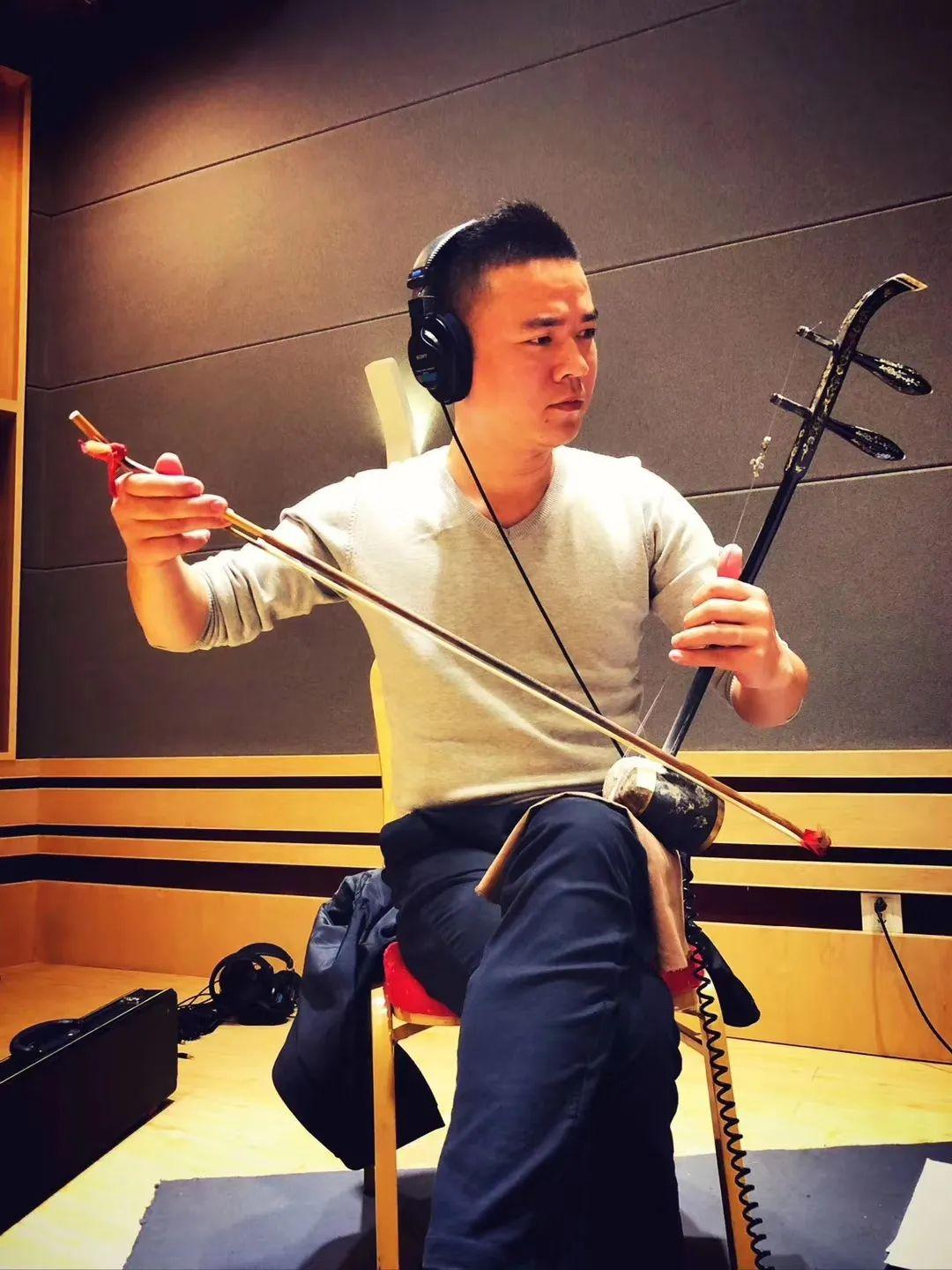 熊长江论广东汉剧领奏乐器头弦的综合素质