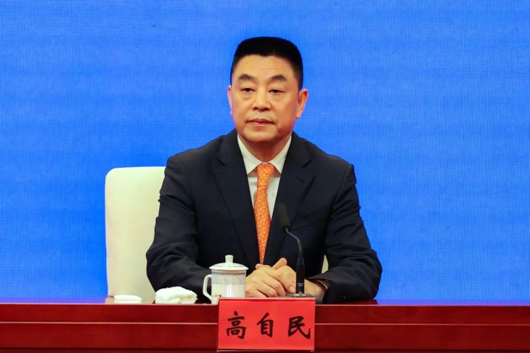 新任深圳市市长覃伟中回应记者6大问题:把我们的家园建设得更加美好