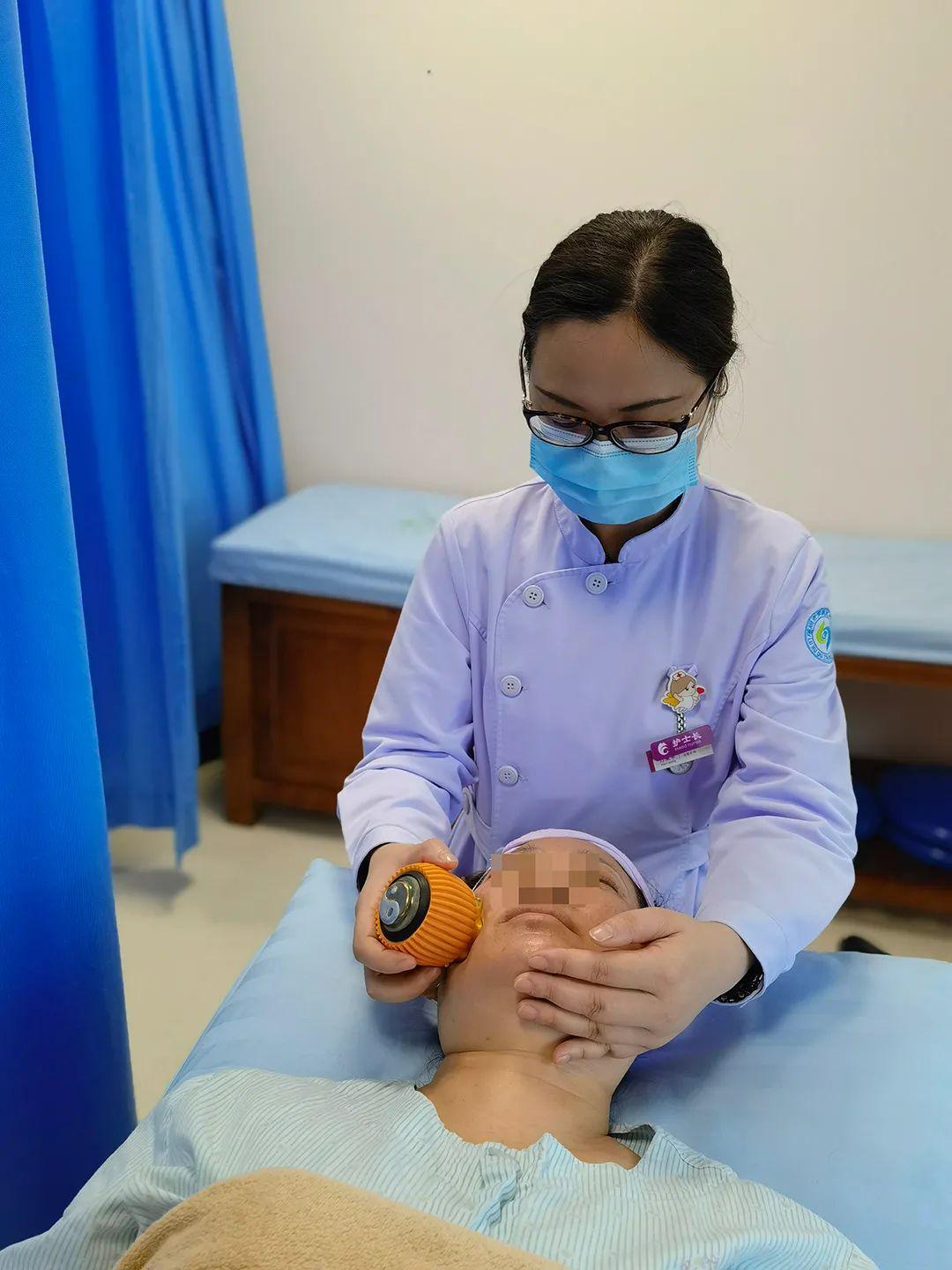 罗医集团罗湖中医院治未病科最新开展中医疗法丨火龙罐疗法