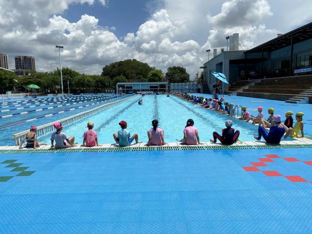 光明小学"体教融合"游泳课程培训开课啦!_深圳新闻网