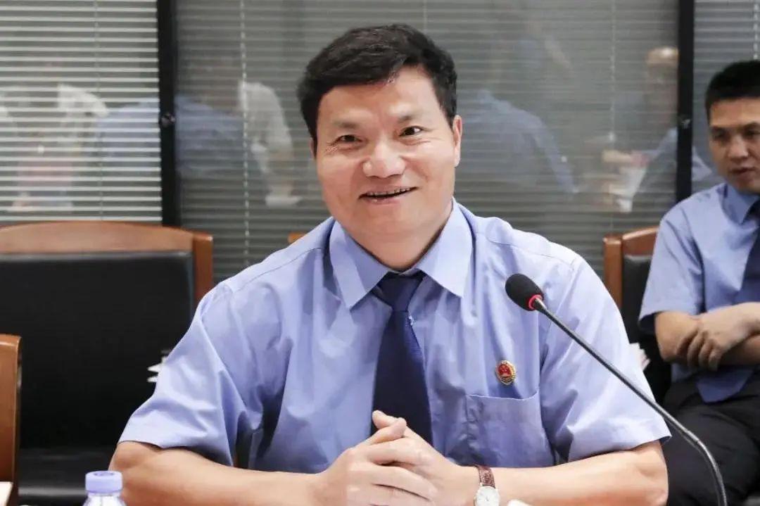 区委书记王卫率队调研龙华检察院队伍教育整顿工作