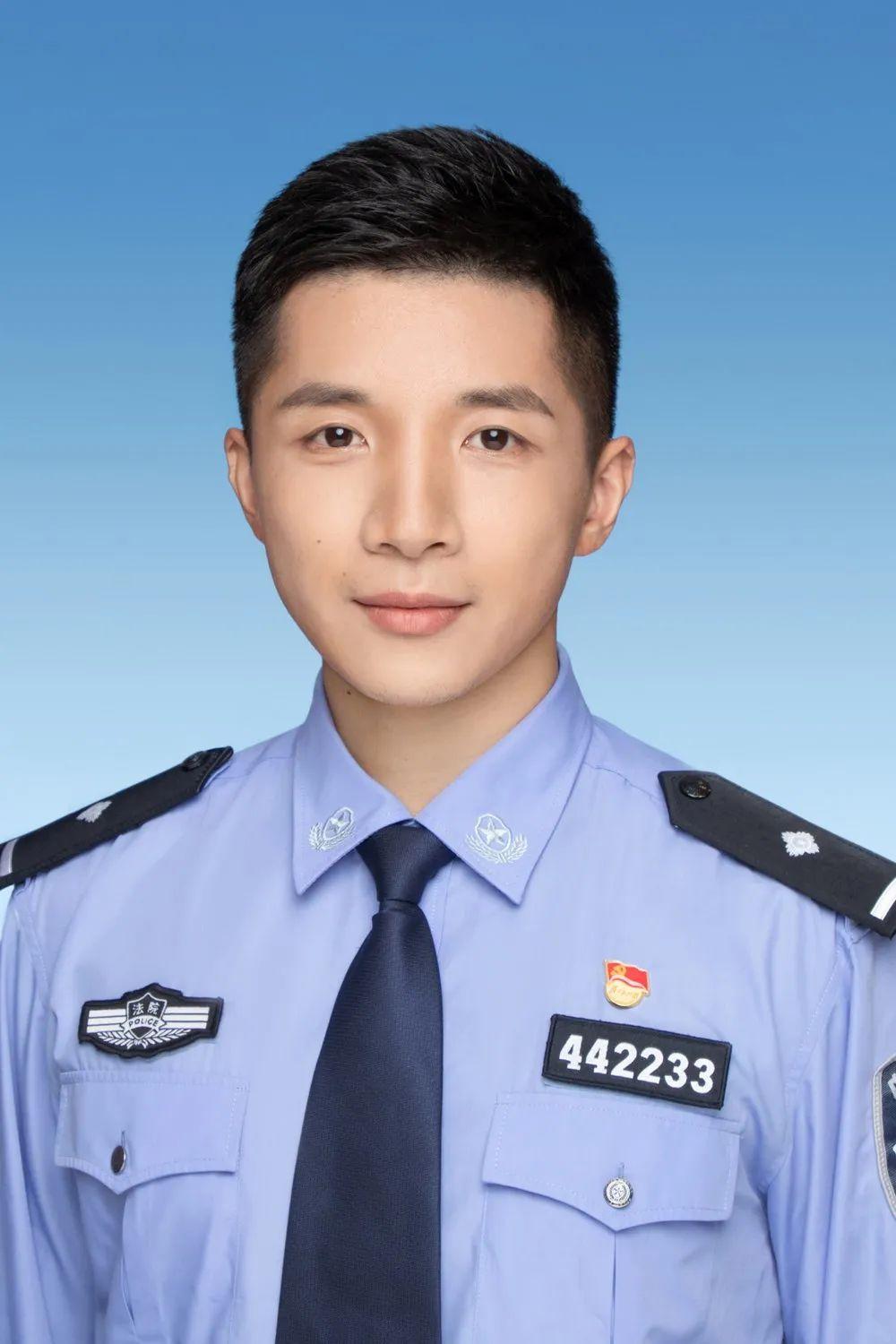 【罗湖政法英模】王彬:为审判执行保驾护航的司法警察