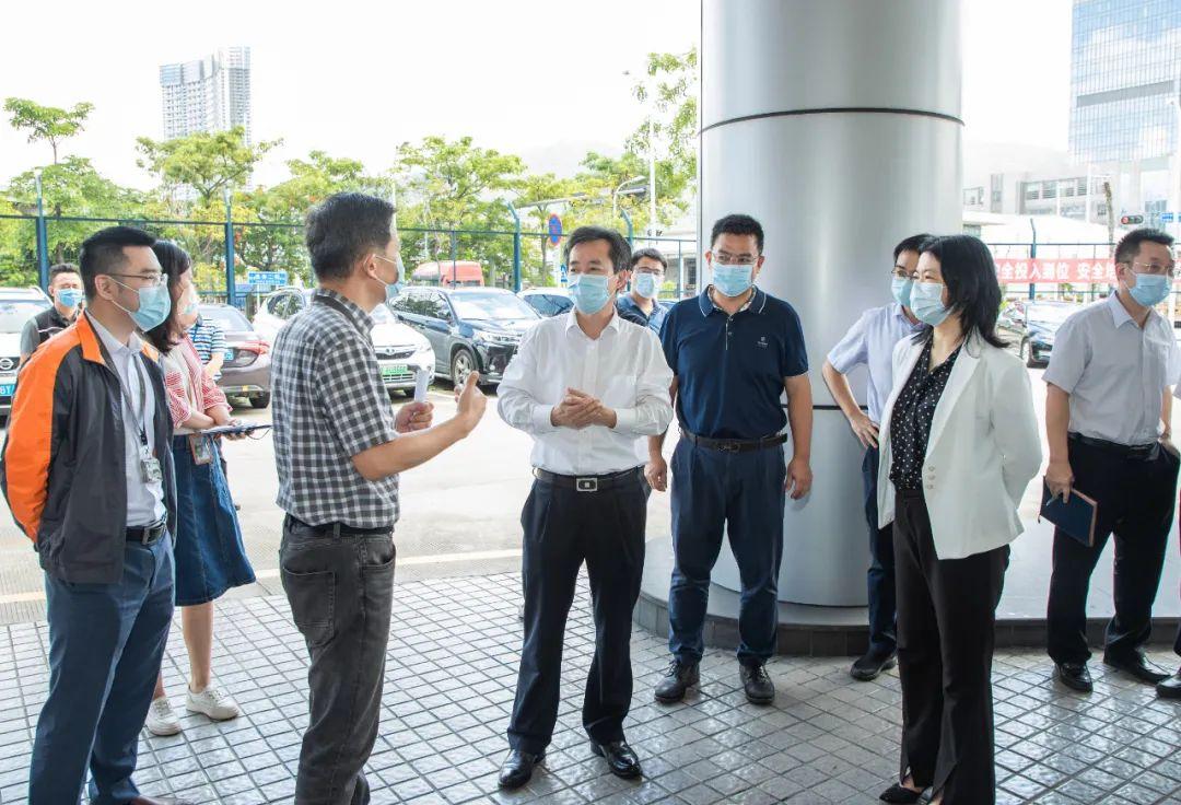 盐田区委书记陈清率队检查疫情防控和安全生产等工作