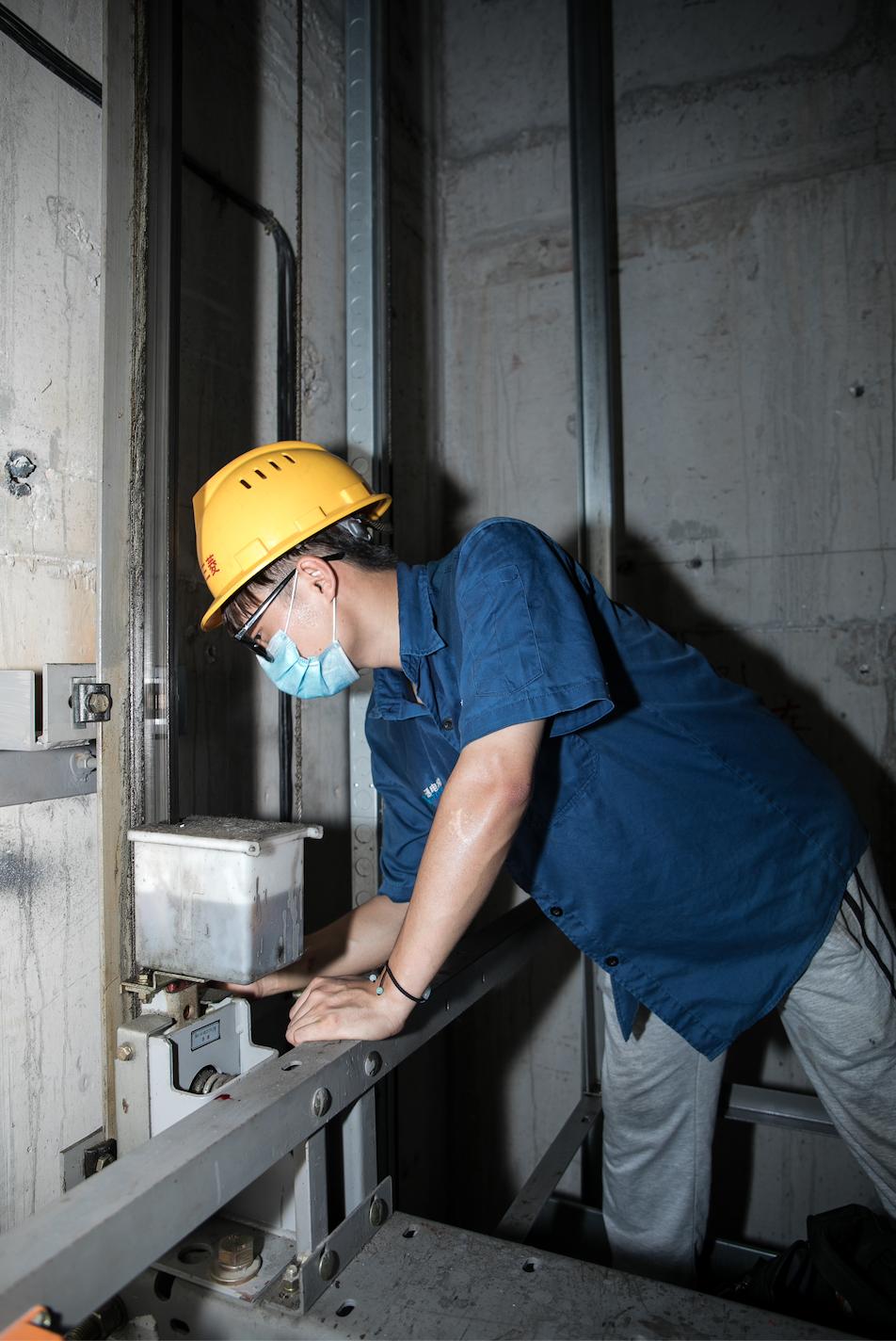 安全实事老旧电梯换新颜居民幸福感稳稳上升