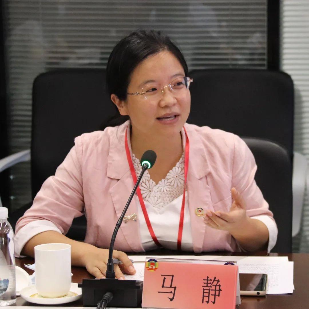 马静委员建议通过开展"道路命名征集"活动实现共建共治共享治理新格局