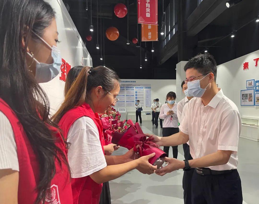 团市委书记高大伟,福田区委副书记,政法委书记,组织部部长邝肖华及