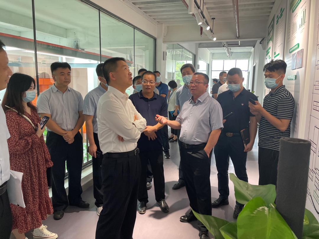 市城管和综合执法局赴大鹏新区厨余垃圾小型化处理项目调研