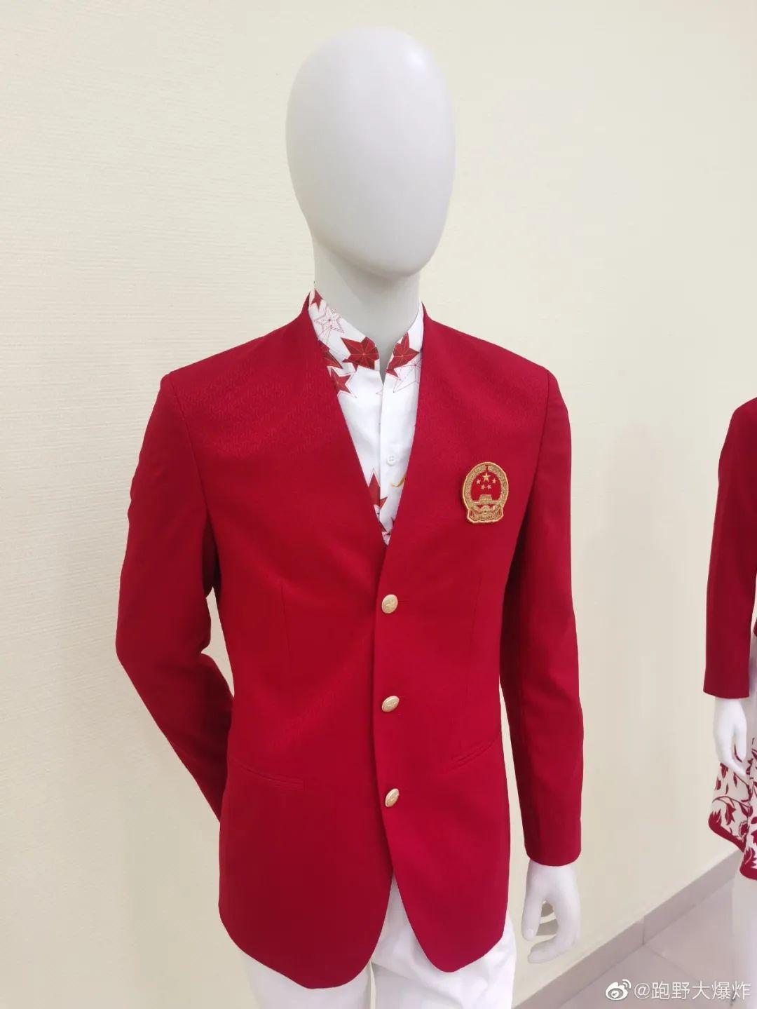 番茄炒蛋没有了中国奥运代表团入场礼服大变身