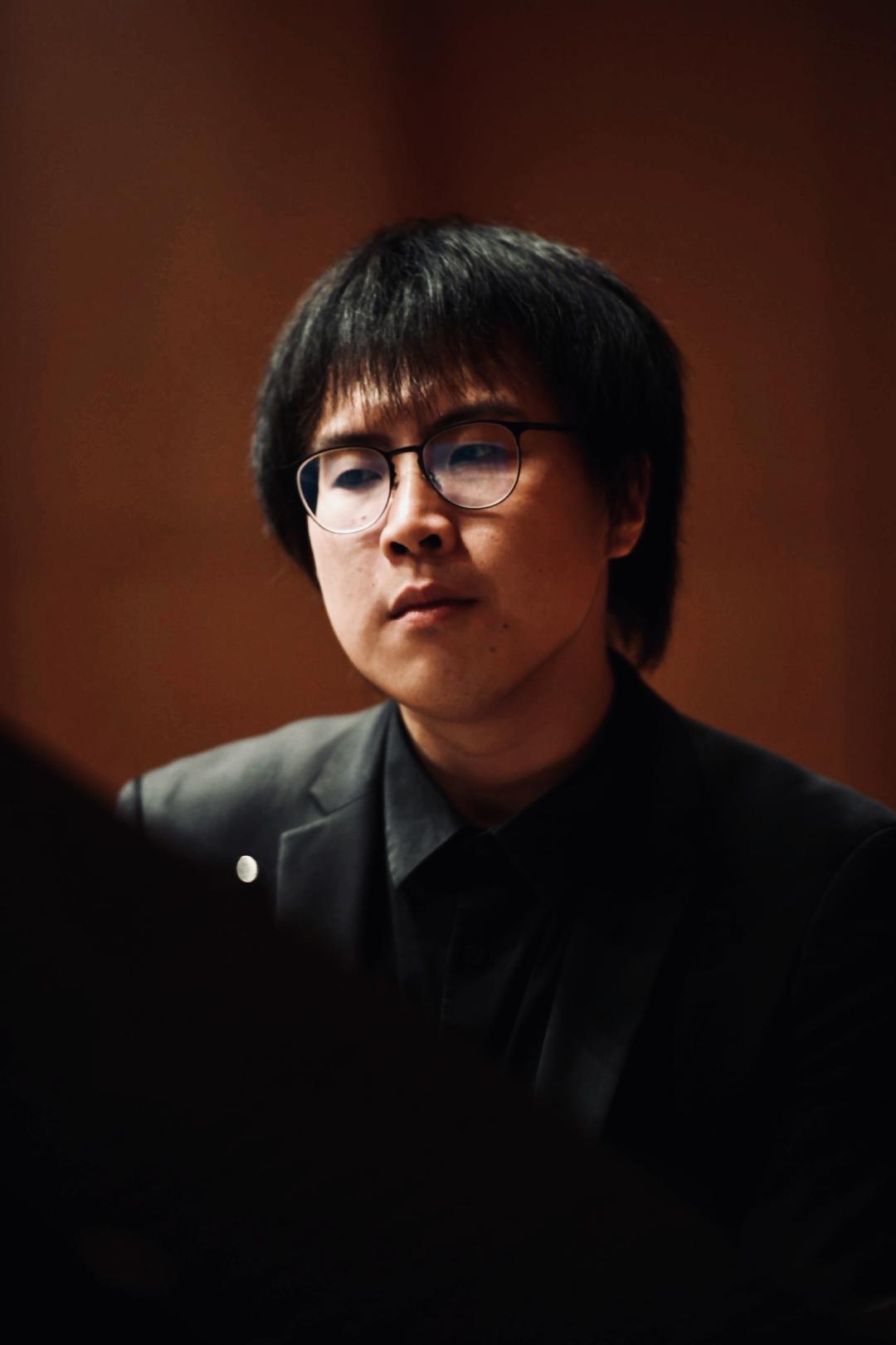 姜思宇,旅美中提琴演奏家,美国辛辛那提大学音乐学院中提琴表演博士在