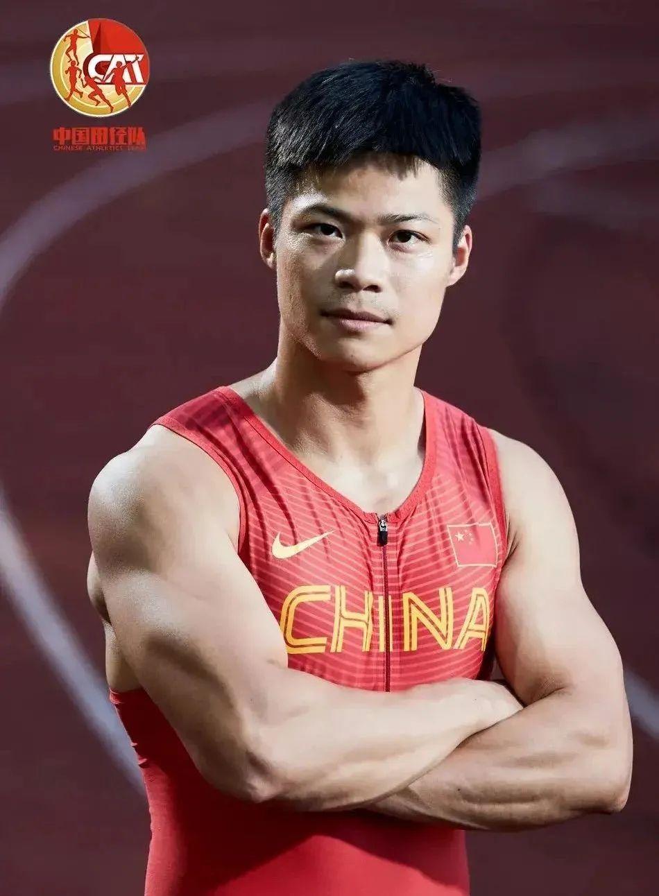 苏炳添征服无数健身迷的吕小军从靠健美肌肉和身体发力激情释放的活力