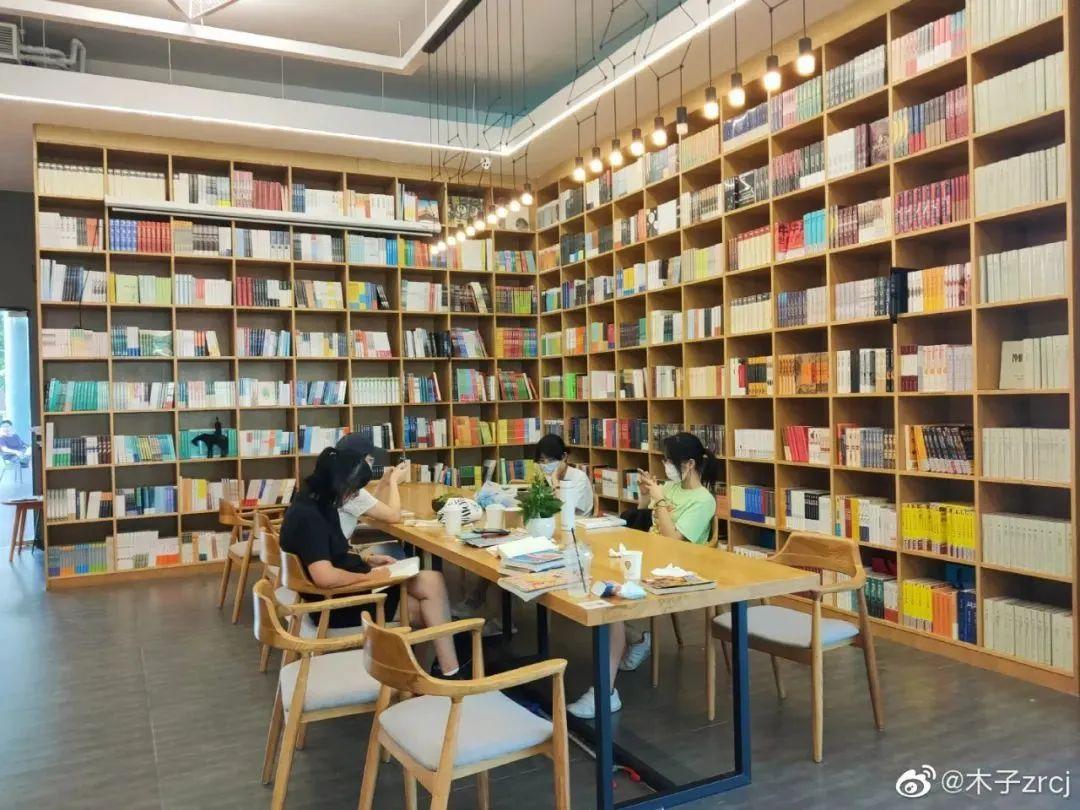 南山超适合发呆的书吧居然开在公园里