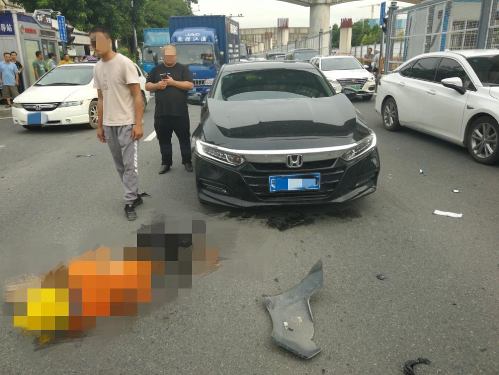 致1人死亡!深圳男子骑电动车斑马线上遇车祸,事故原因让人警醒