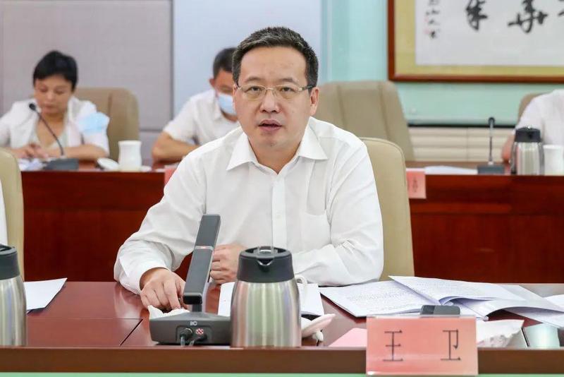 数字龙华热议中区委书记与政协委员面对面这个会议透露了啥