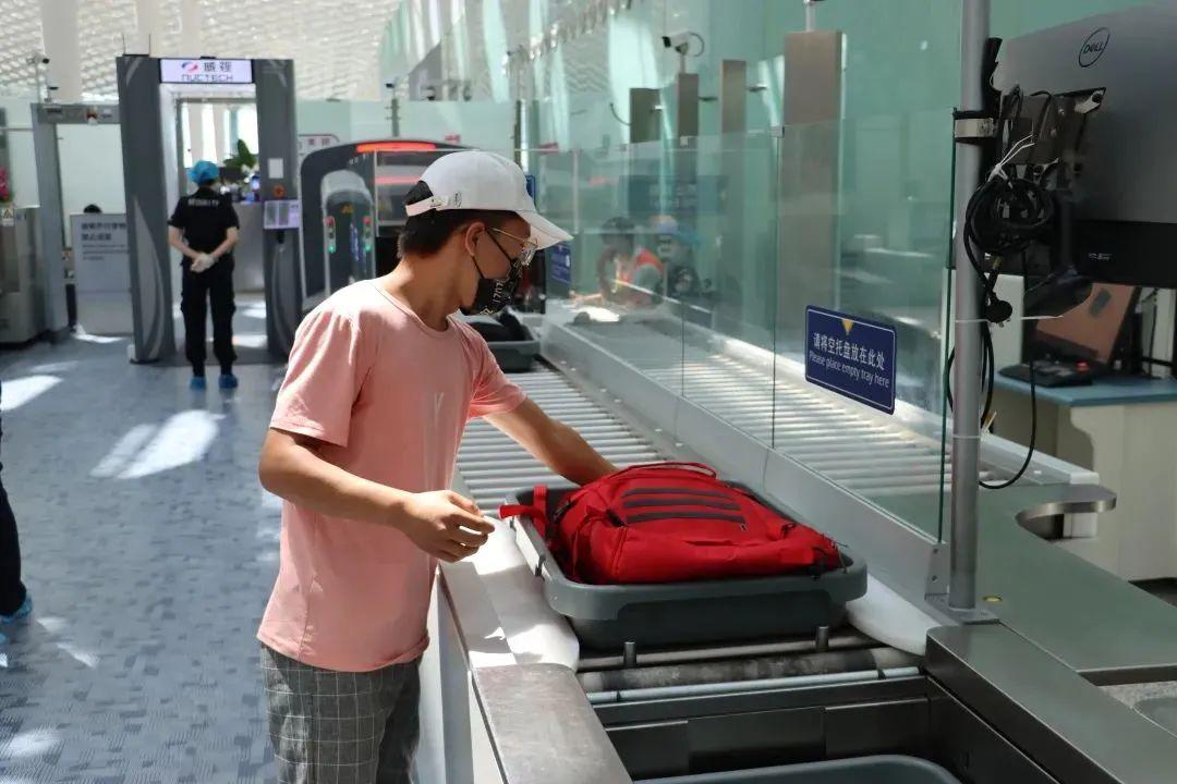 深圳机场过安检,最快2分钟!