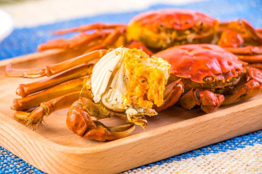 大闸蟹开湖!吃货你矜持点,先看后吃