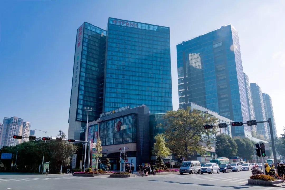 横岗大厦润联大厦本次评定对综合评分高的商业主体将做为"最美商圈"