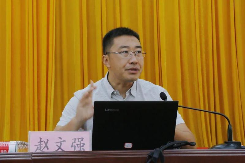 赵文强老师为深圳市宝安区—都安县2021年脱贫村"两委"干部(副主任)