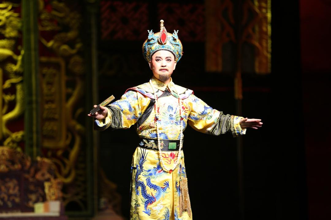 董家林  饰  乾隆