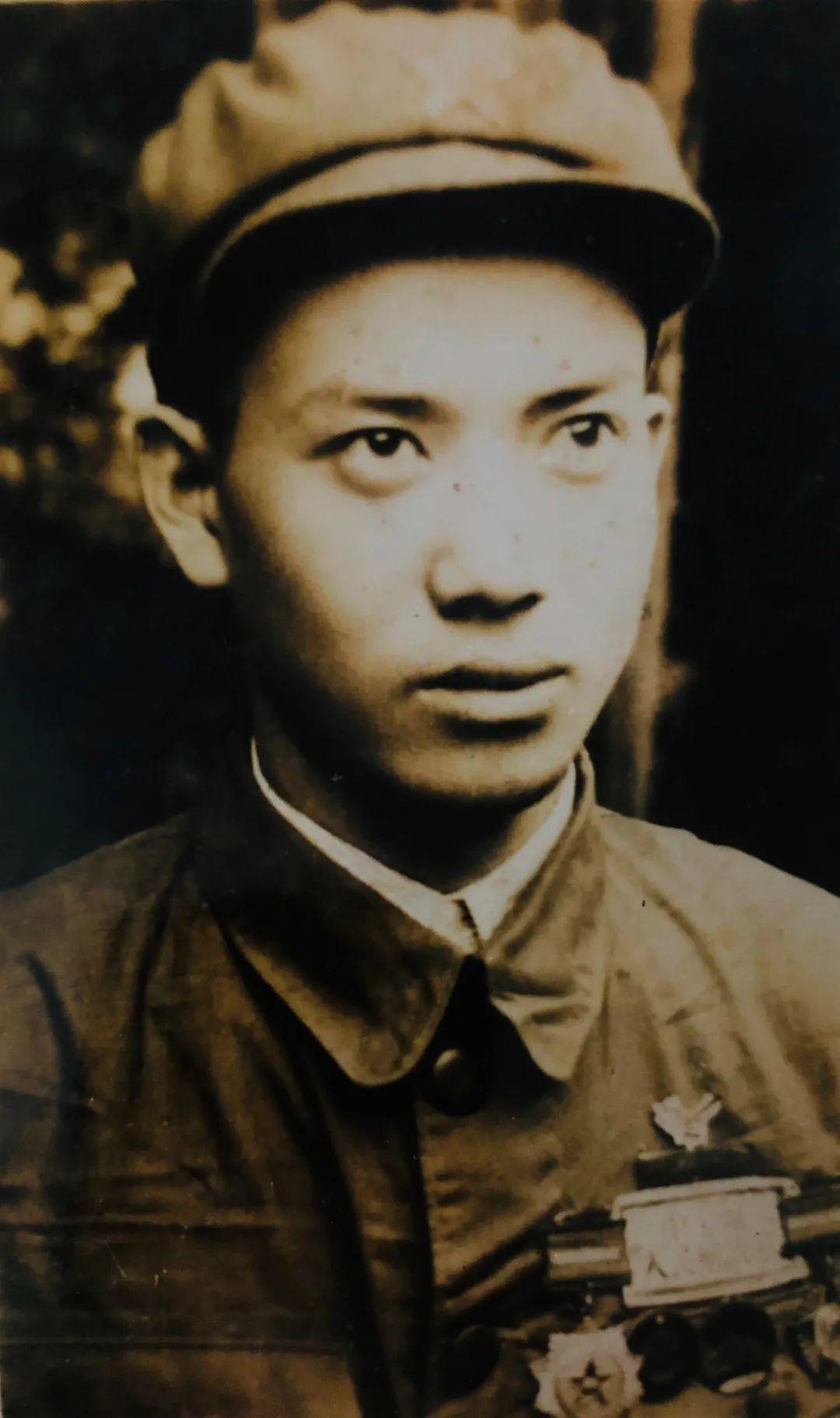 历史上真实的长津湖战役,和孩子一起来听亲历老战士的讲述_深圳新闻网