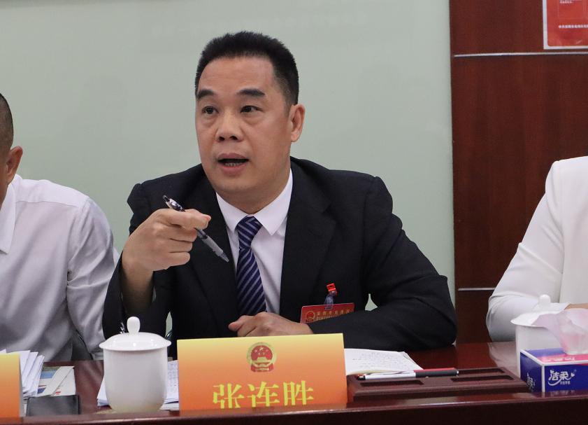 张连胜 区人大代表,深圳市横岗四联股份合作公司董事长一是希望政府