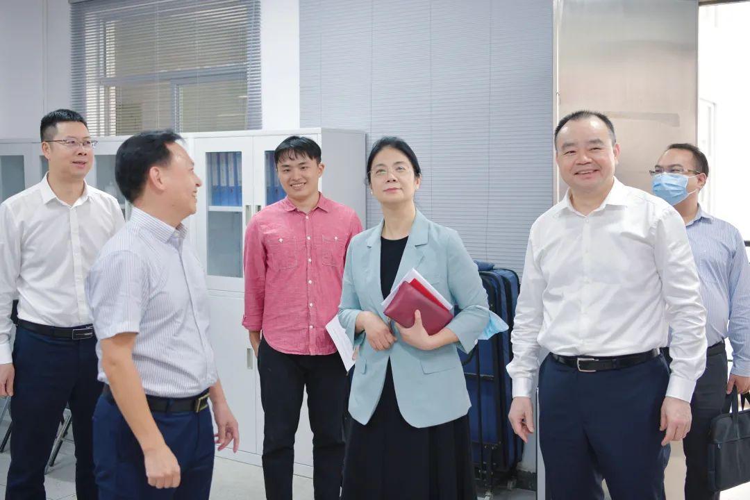 副区长练聪推动宝安教育高质量发展建设高品质民生幸福城