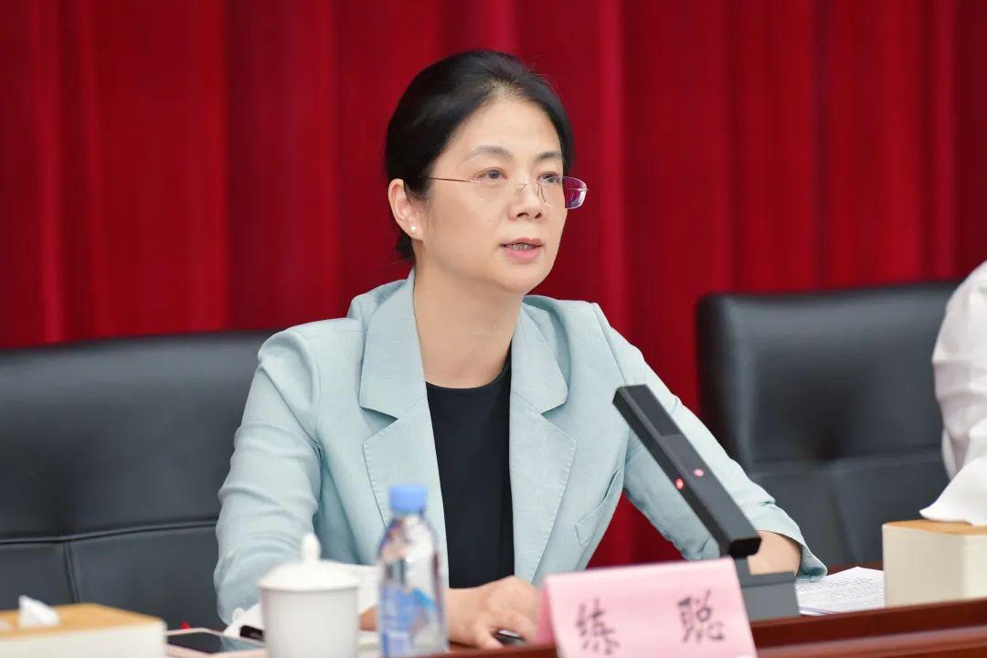 副区长练聪推动宝安教育高质量发展建设高品质民生幸福城