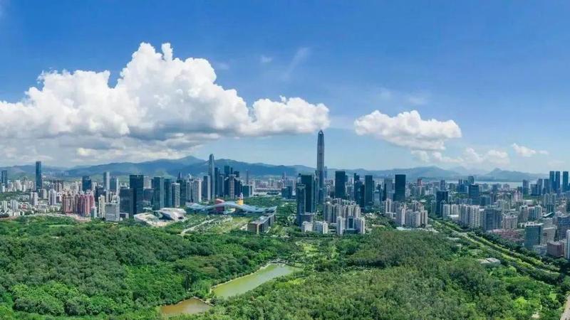 欣赏极度舒适冬日里的深圳蓝