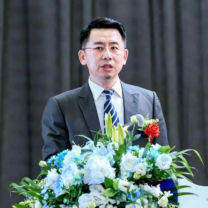 马楠(深圳市创新投资集团有限公司副总裁)改革开放以来,深圳成了帮助