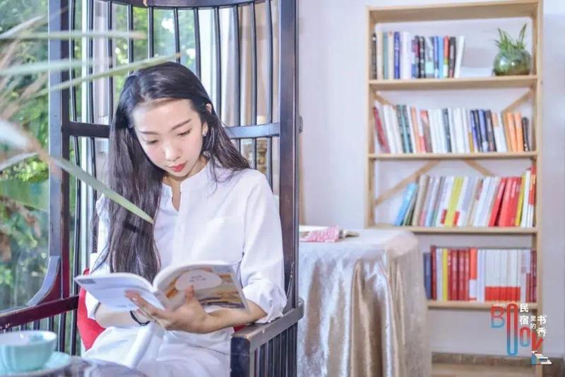 读书月 | 在大鹏山海间，做一个幸福的读书人_深圳新闻网