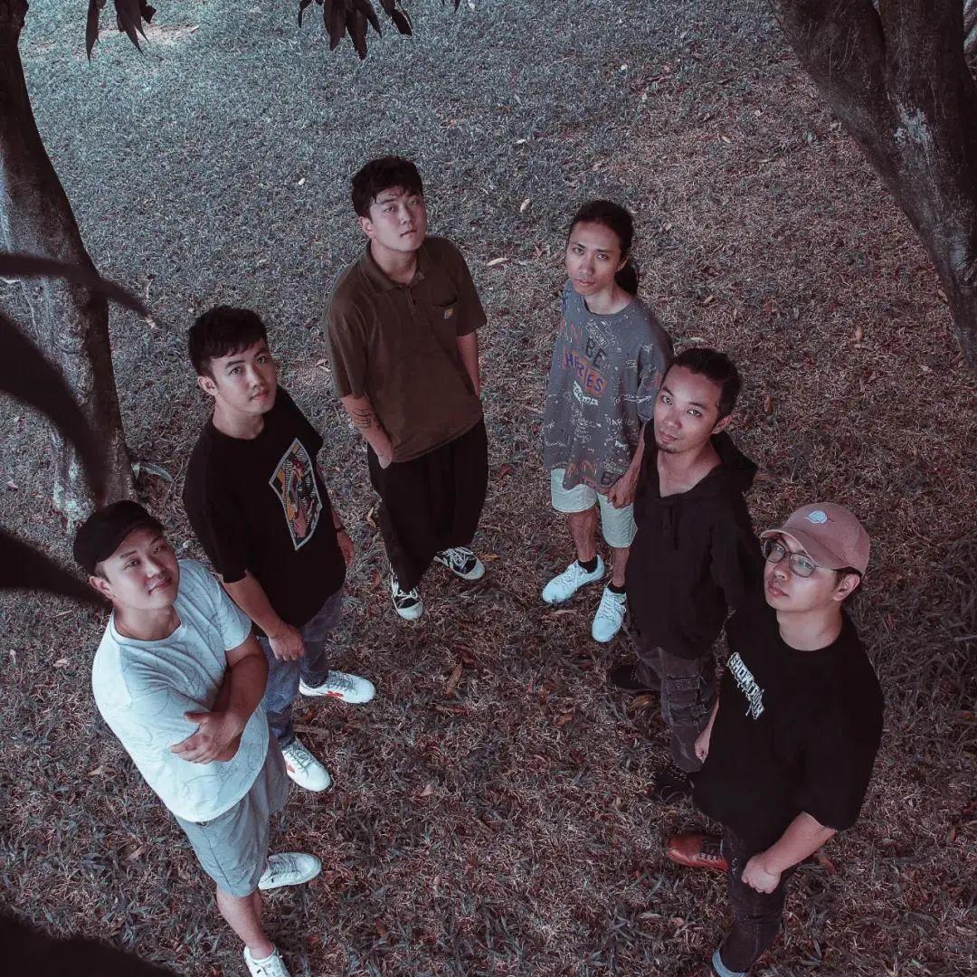 马格南magnum融合了多元化的音乐95格,音乐作品饱含希望与勇气.