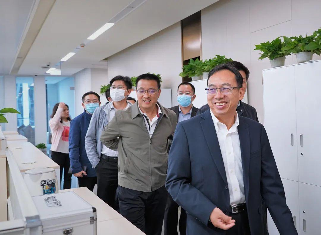 集团资讯前海控股乔迁入驻前海大厦