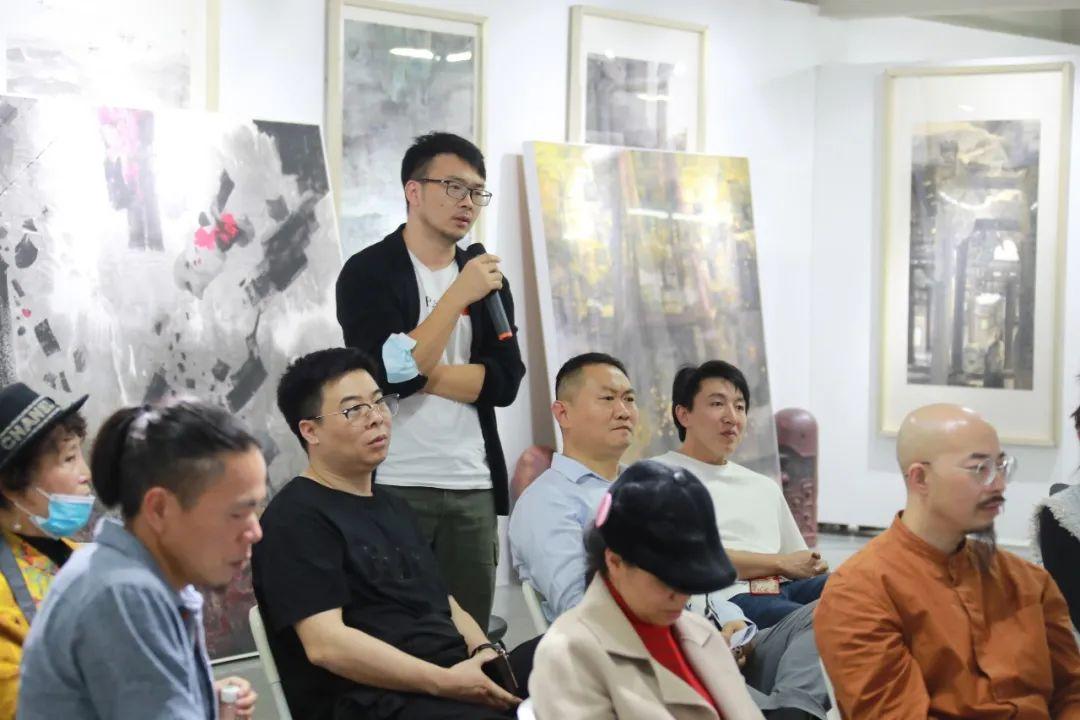 我区美术家协会开展庆祝建党100周年暨闪亮龙华主题创作培训活动