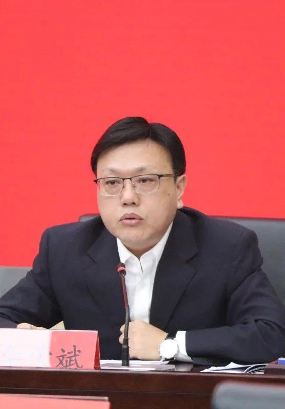 坪山区委政法委员会全体会议学习贯彻党的十九届六中全会精神