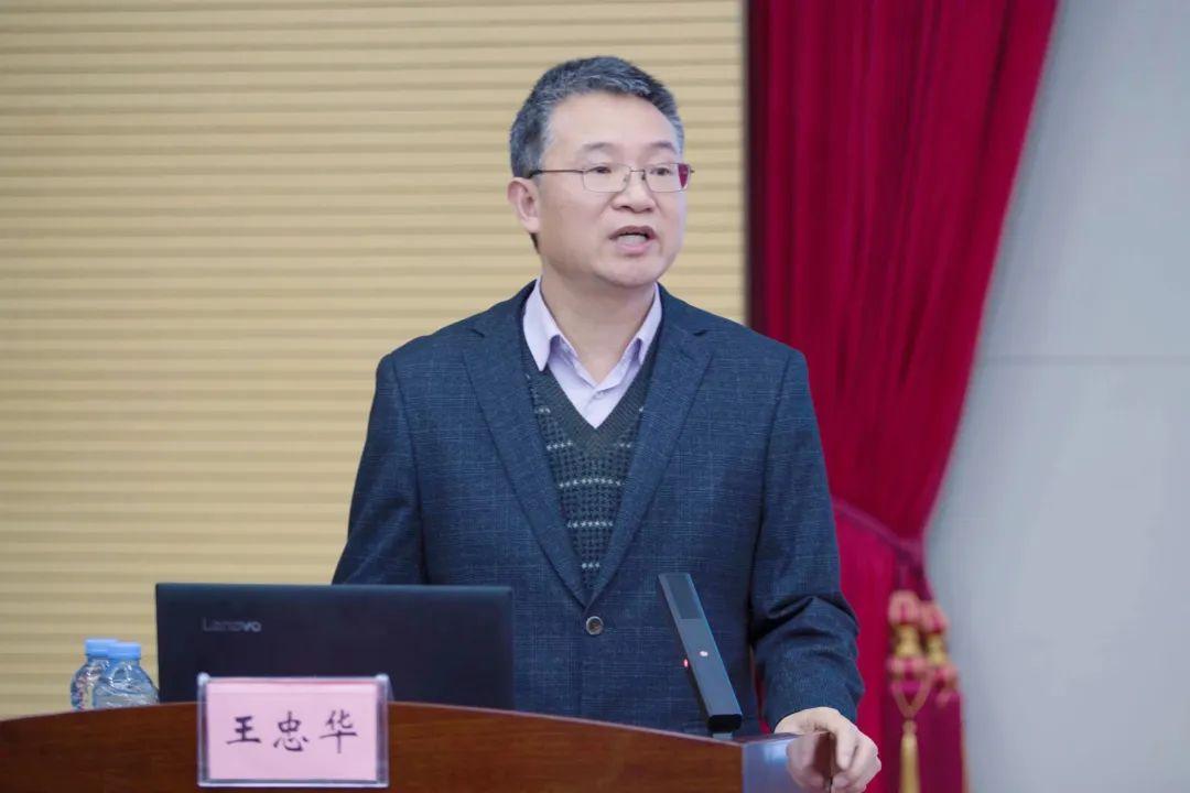 历史文化学院副院长,博士生导师燕生东教授与博士生导师周巩固教授