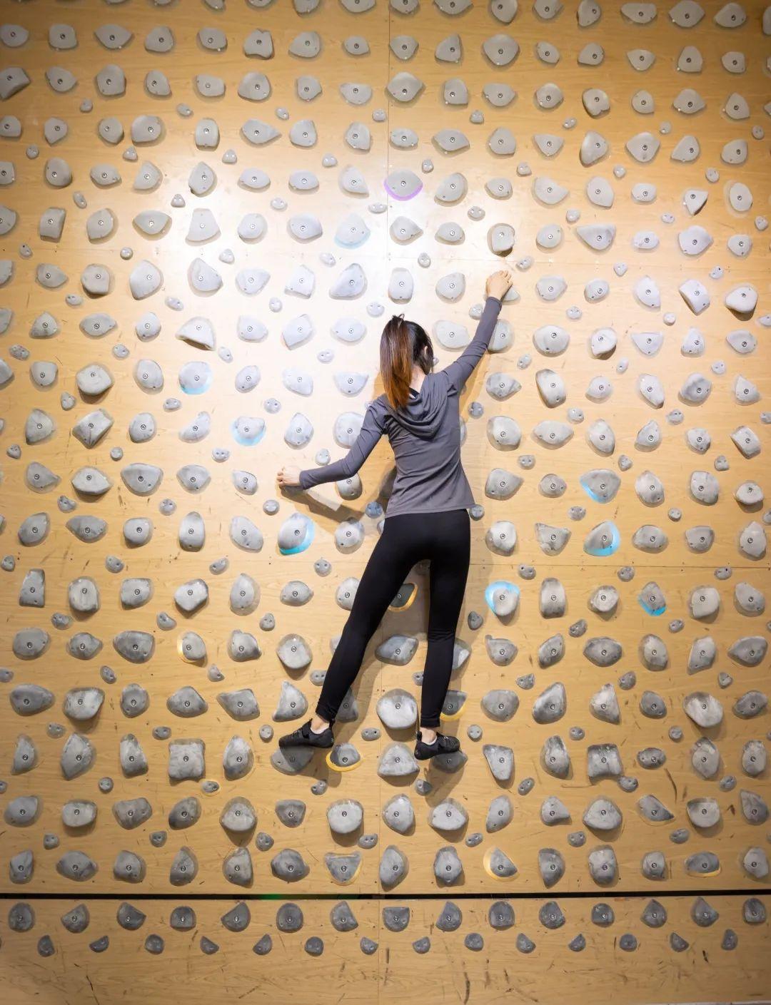 墙就是用来爬的这家室内攀岩馆等你征服送体验名额