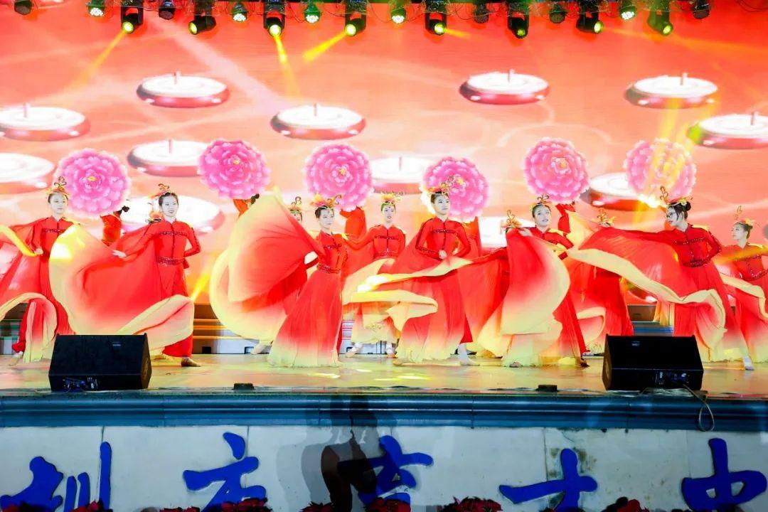 回放来了!育才中学第三十六届校园文化艺术节精品汇演文艺晚会_深圳新闻网