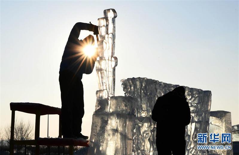 2019个雪人亮相冰城