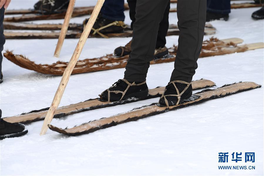 全民健身悦动人生复活的滑雪板