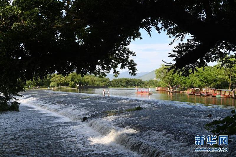 航拍千年灵渠世界上保存最完整的古代水利工程之一