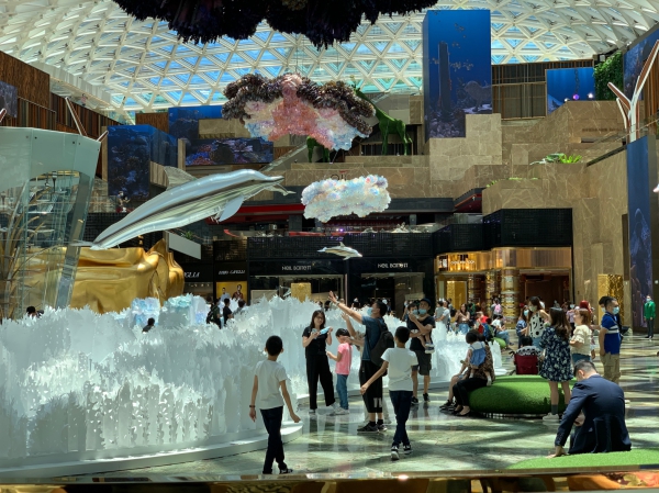 美高梅动情夏日与蓝色海洋相邀写意时光