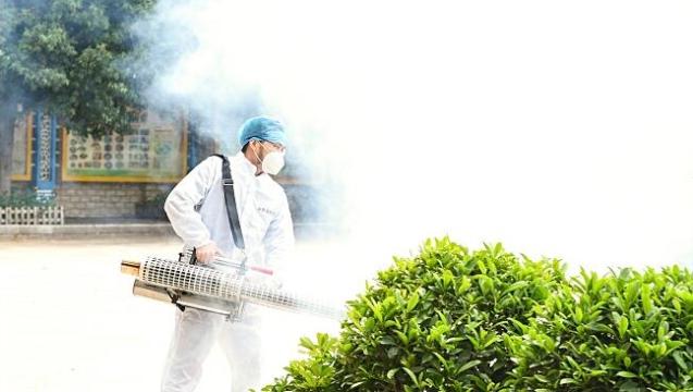【防控新型冠状病毒】“净”待学子归来！深圳市大鹏新区校园消毒“无死角”