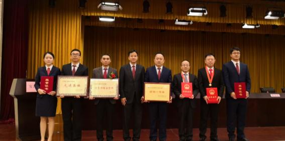 【质量深圳】优化营商环境深圳样本 开办企业最快仅需1天