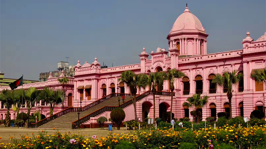 奇观天下|满满少女心！这座粉红宫殿揭开了孟加拉富豪的奢华生活