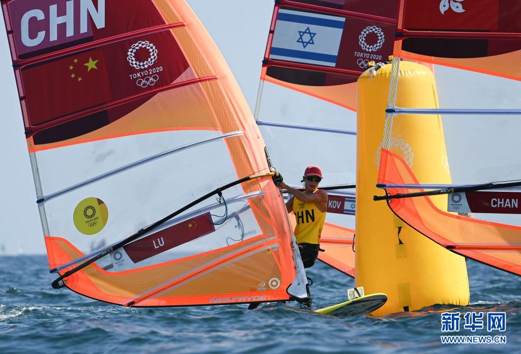 卢云秀夺得女子帆板rs:x级冠军