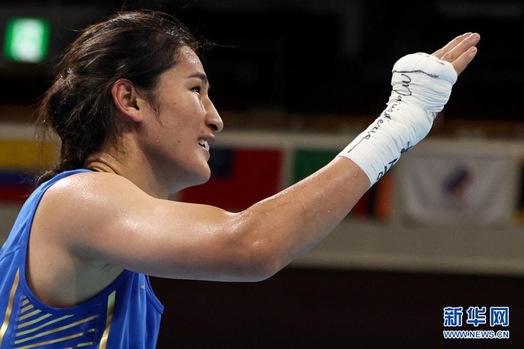 当日,在东京奥运会拳击女子69-75公斤级四分之一决赛中,中国选手李倩
